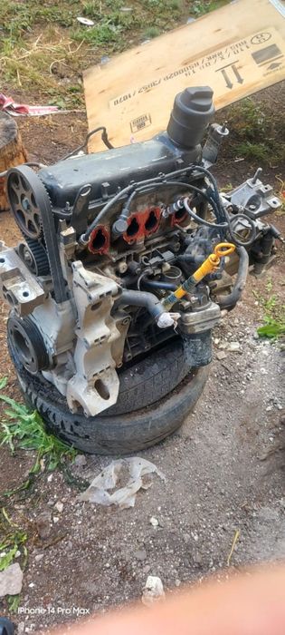 Двигатель с коробкой   Шкода актавия 1,6