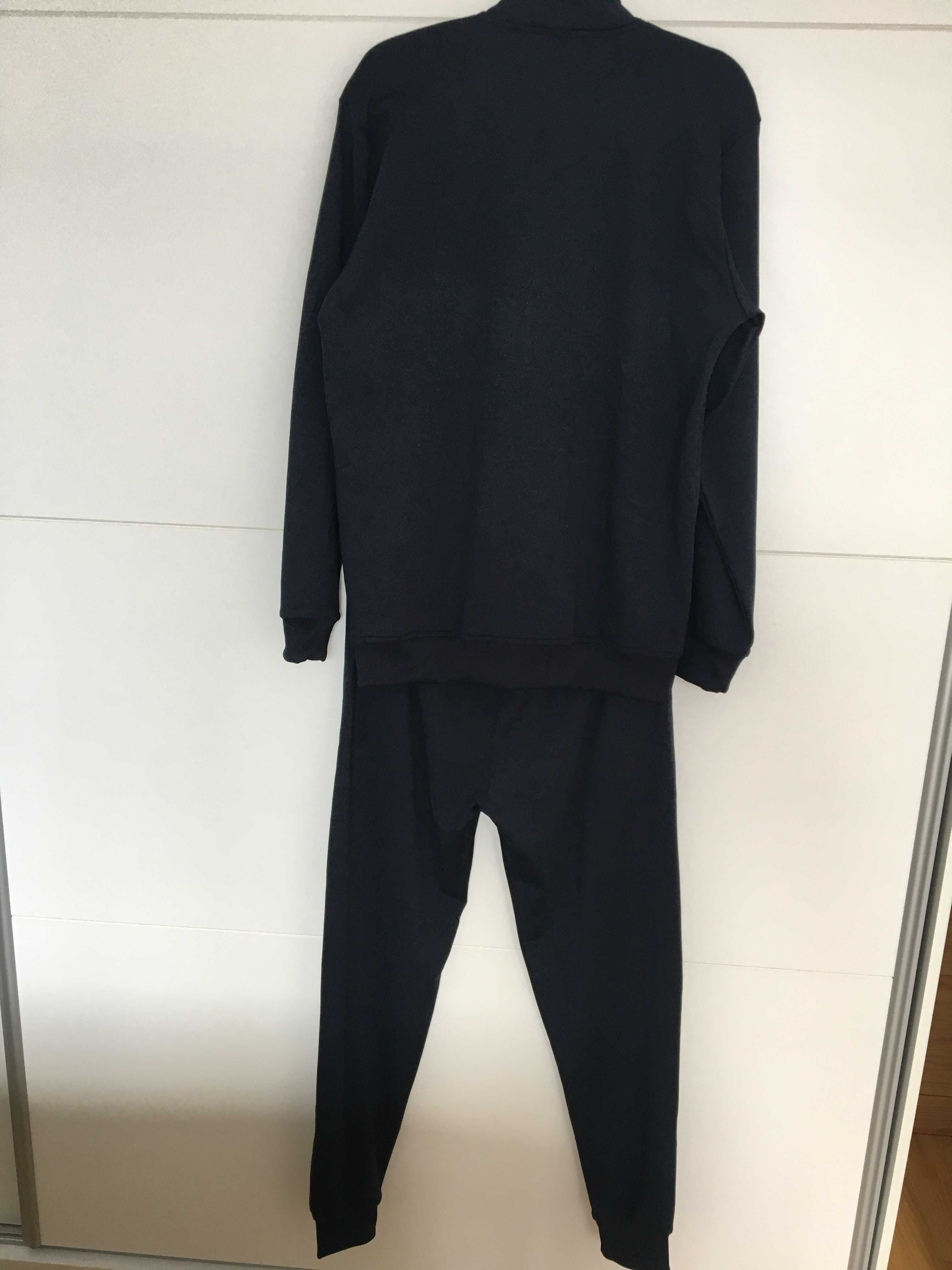 Trening NIKE dry-fit bleumarin / bluza pantaloni pentru barbati mar XL