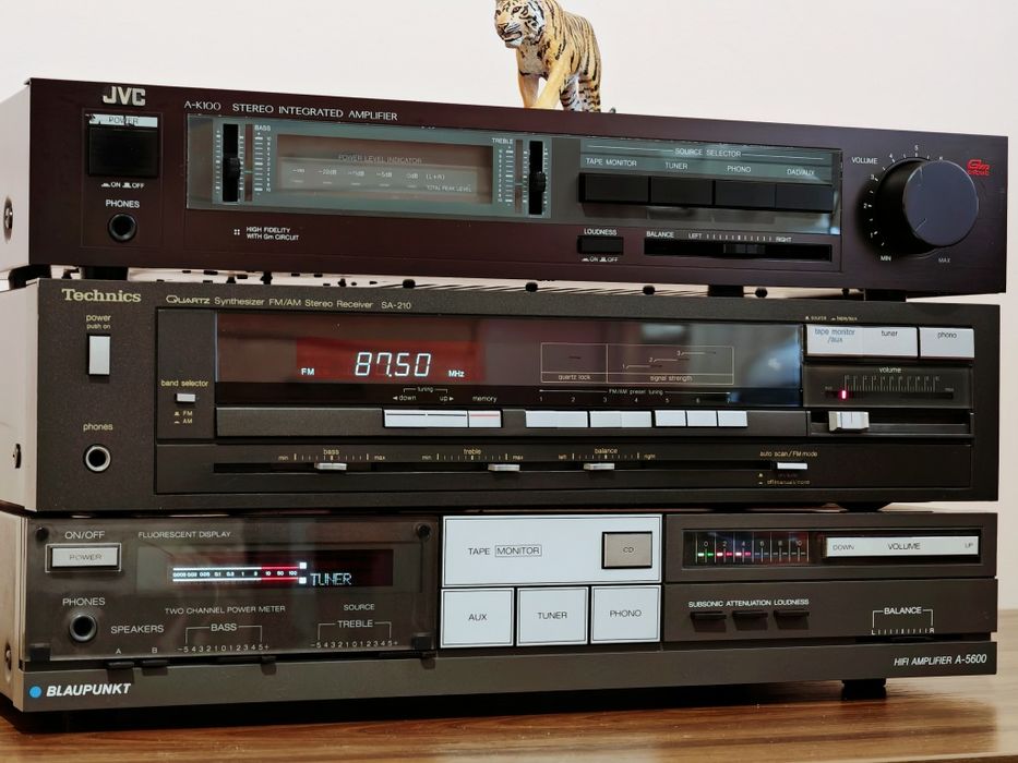 Blaupunkt A-5600. Amplif. superbe. Atenție la anunț. Prețuri fixe !