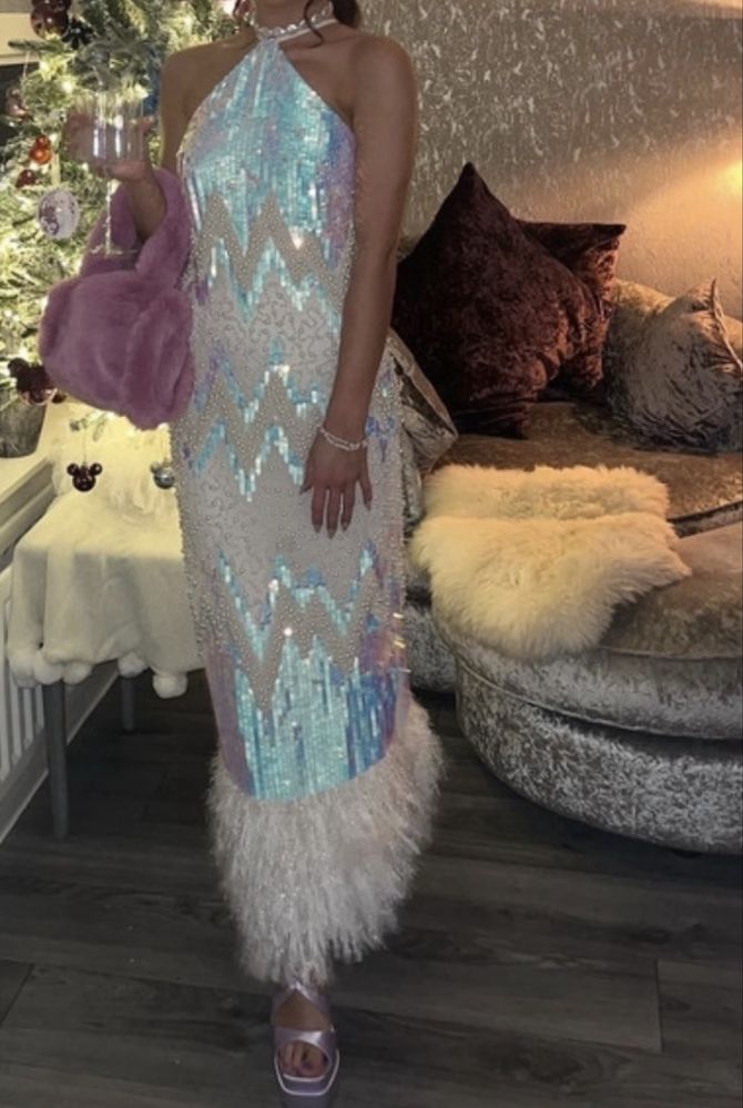Rochie bijuterie Asos cu pene perle si paiete
