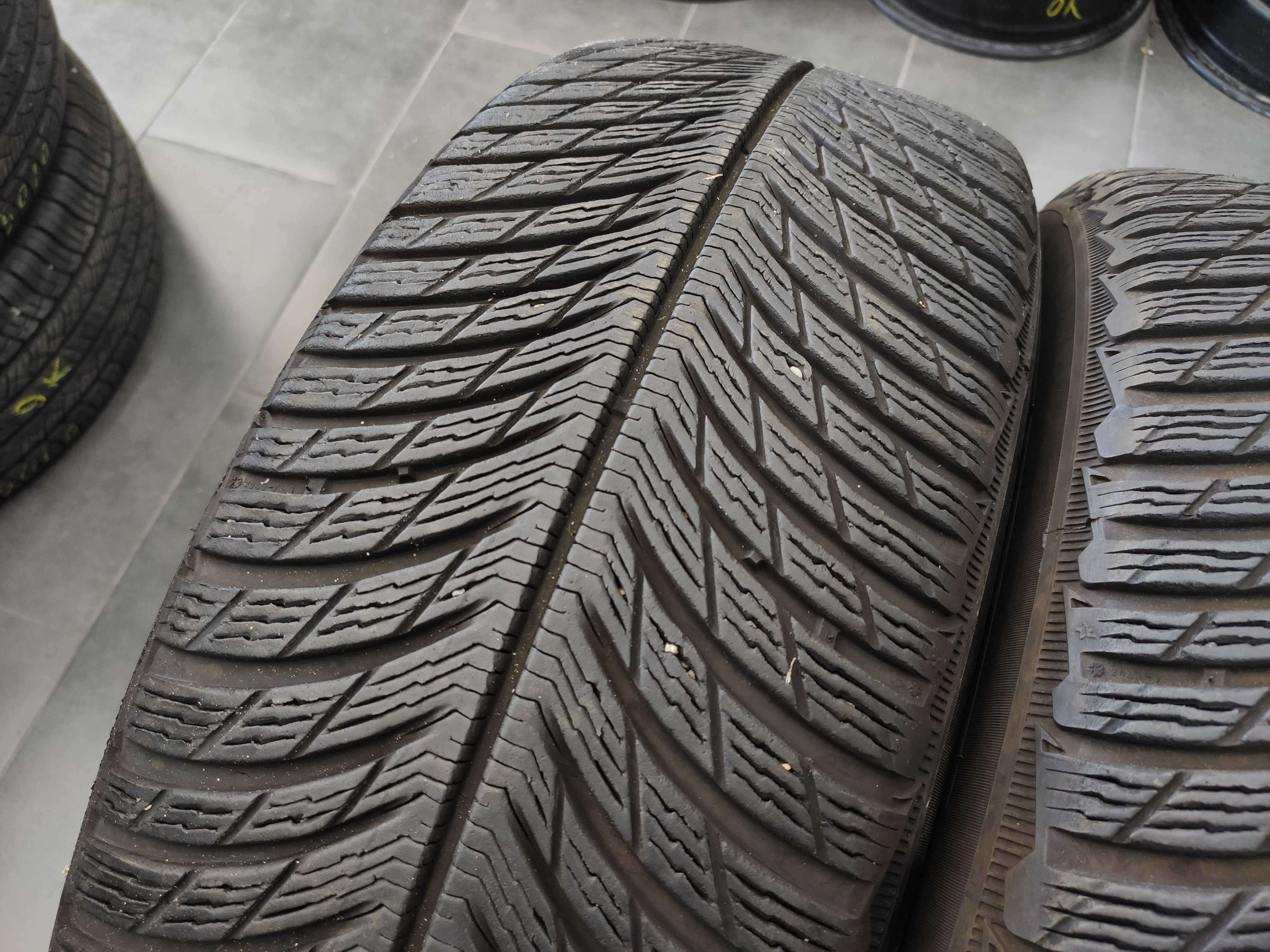 4бр Зимни Гуми 235 65 17 - Michelin