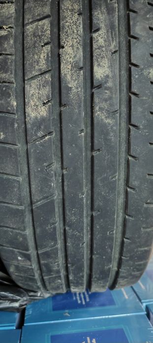 Гуми Toyo Proxes 225 55 19 без забележка 3 сезона. 4бр.
