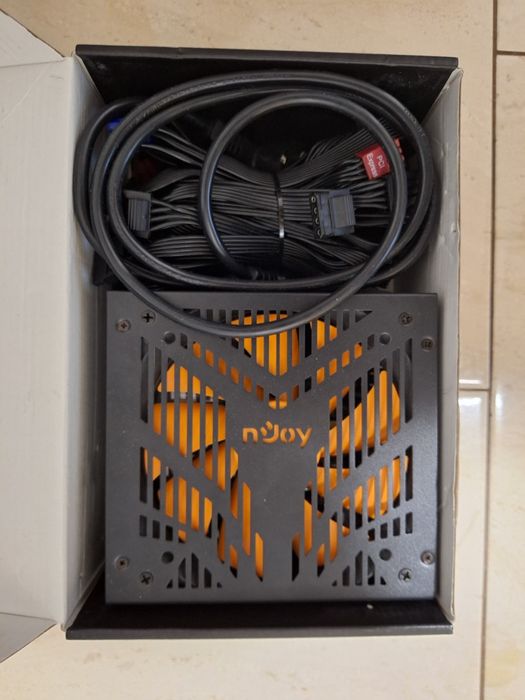 Sursa Modulara Njoy 650W Gold