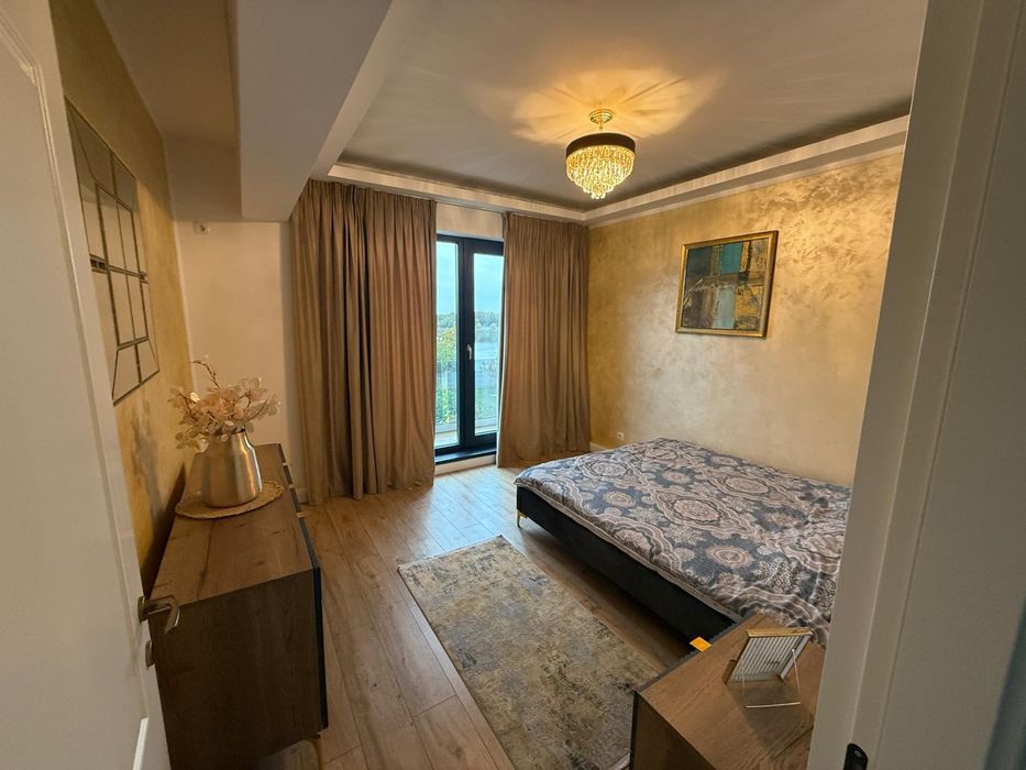 Apartament  3 camere