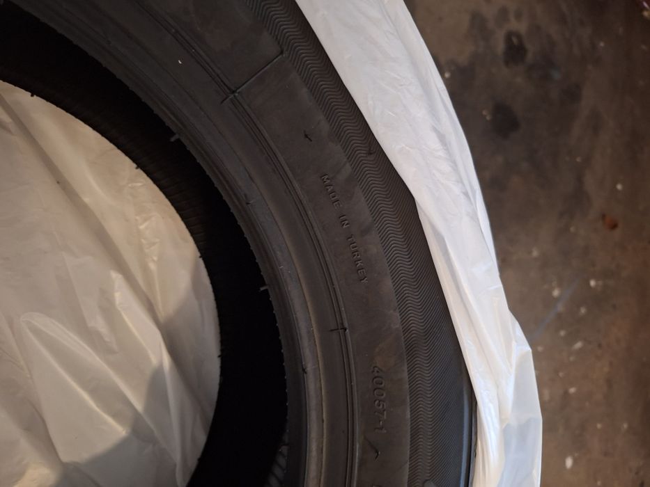 Anvelope de vara marca BRIDGESTON