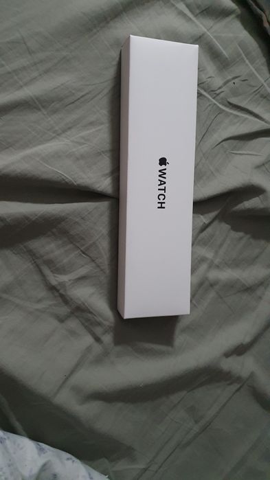 Продава Аpple Watch Se