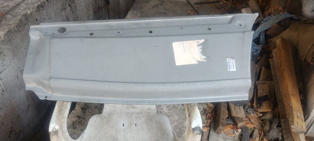 Заден калник за mercedes printer макси база