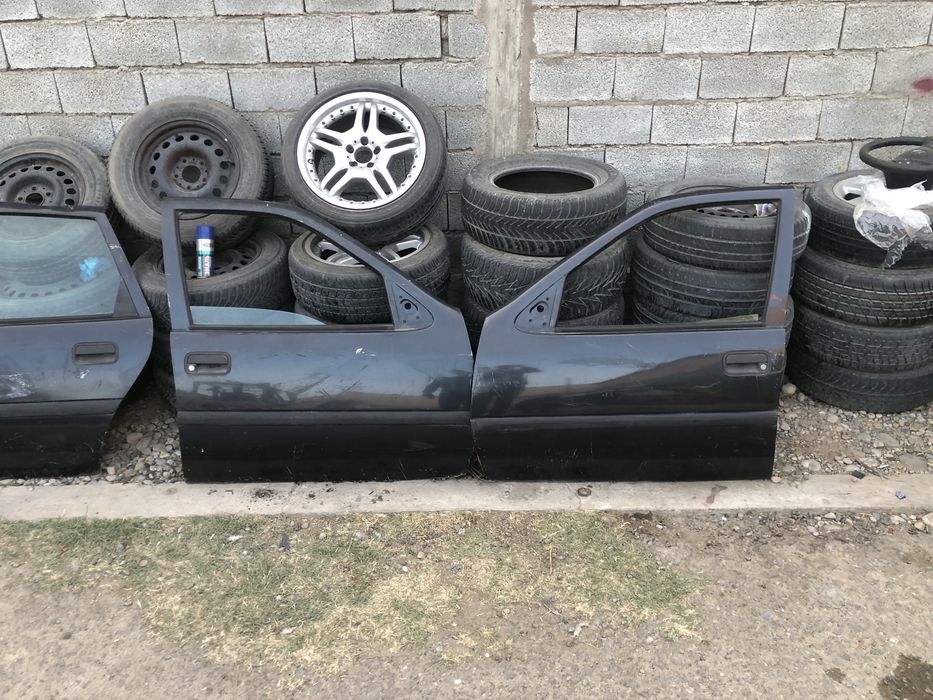 Двери на опель вектра