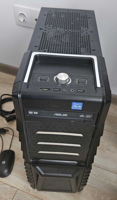 Calculator + Mouse HP + Tastatura iluminata