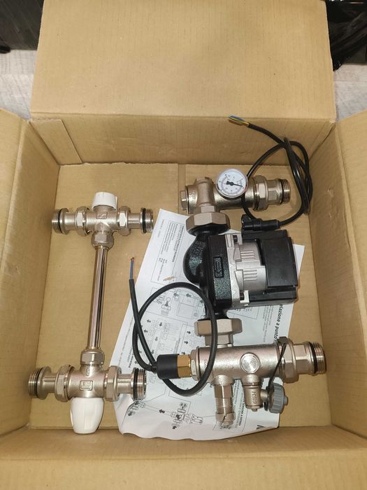 Grup amestec ICMA M055 pentru incalzire in pardoseala cu agent termic