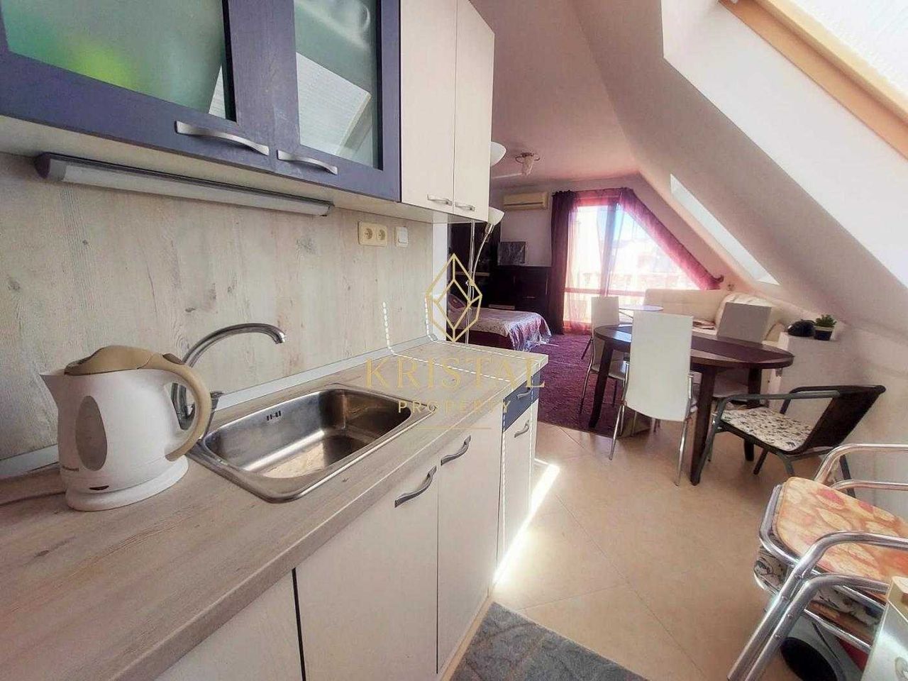 Продава се Едностаен апартамент в к.к. Слънчев бряг - 48 кв.м за 1355 €/кв.м - Снимка #5