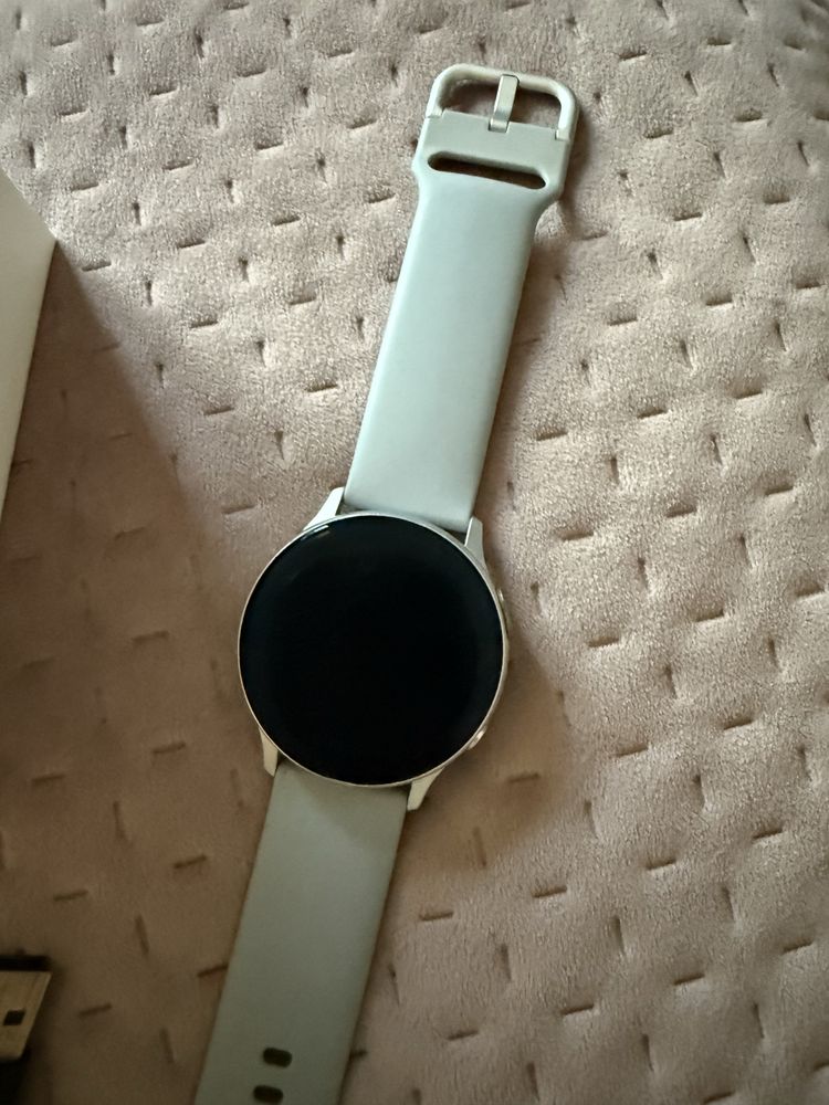 Смарт Часовник Galaxy Active 2