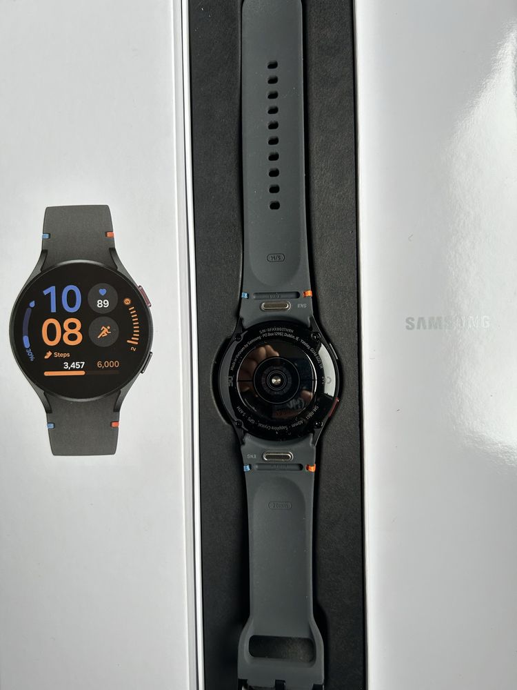 Galaxy Watch FE (Чисто нов)