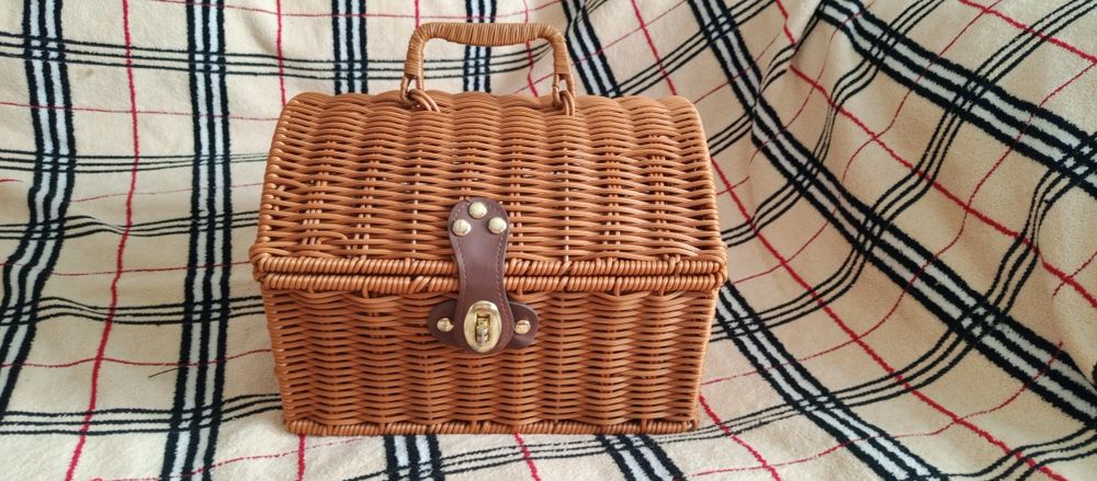 Сундук декоративный из ротанга