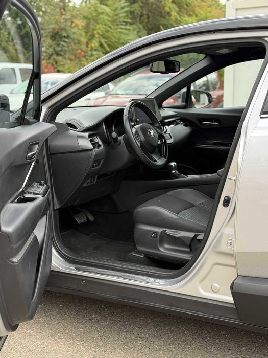 Toyota C-HR 22900 km