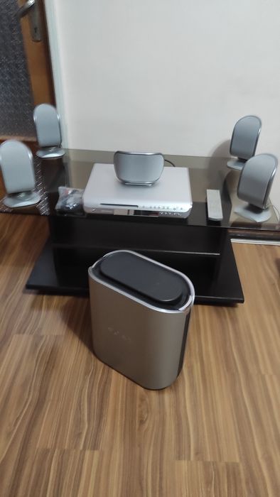 Vand sisteme audio Sony si Panasonic