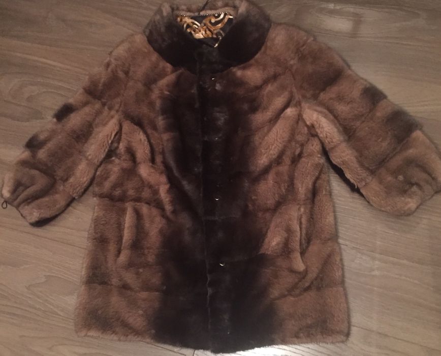 Продам норковые шубы