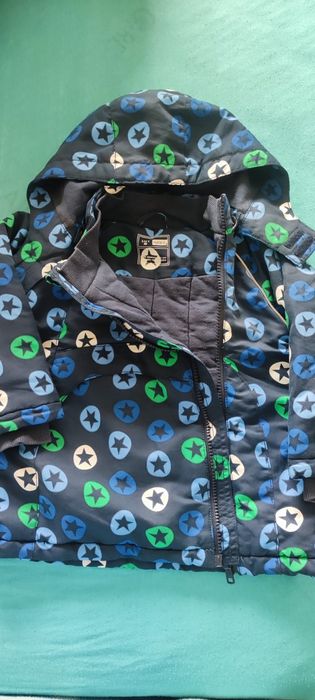 И двете якета са за 1-1,5гцената е и за двете.