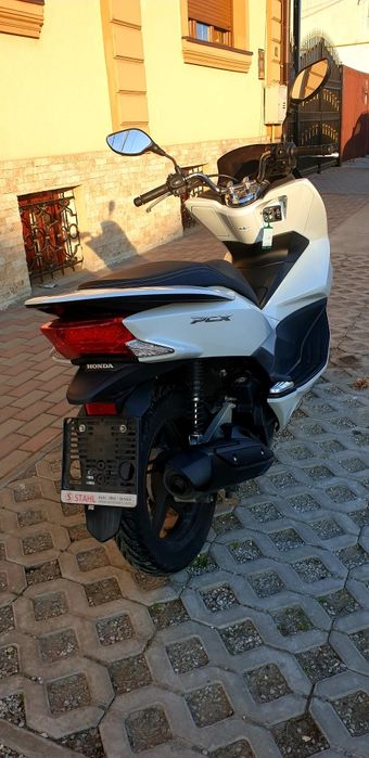 Scuter Honda PCX 125 2018