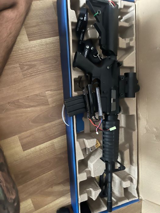 Airsoft COLT M4 CARBINE+ бързомер + Lipo батерия
