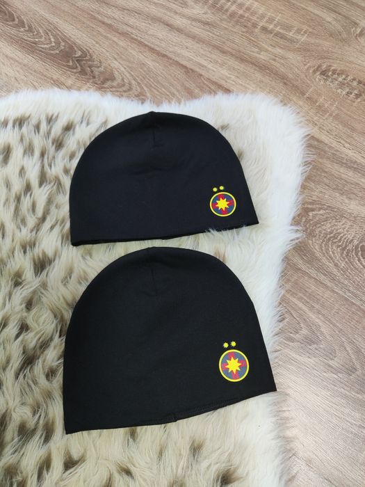 Caciula Steaua București , Fes FCSB negru , interior polar