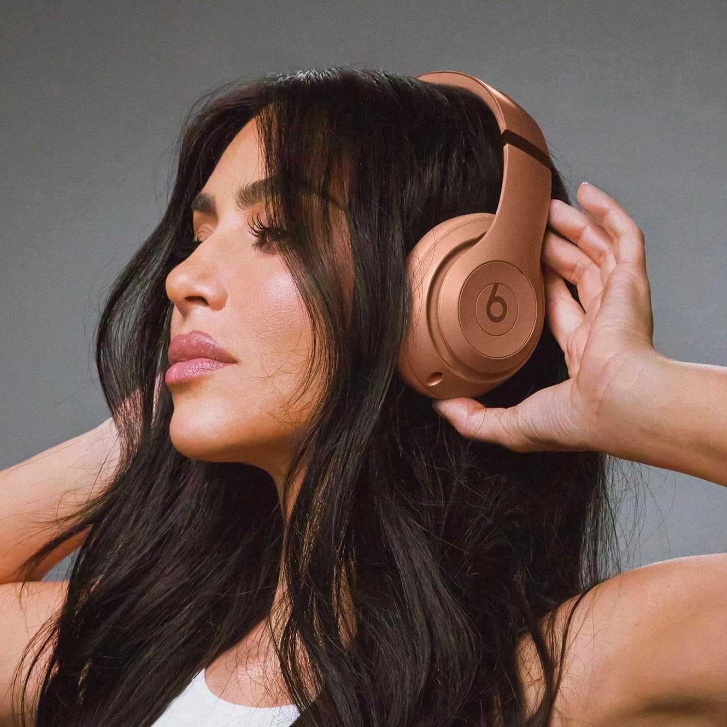 Наушники беспроводные Beats Studio Pro x Kim Kardashian! Новые!