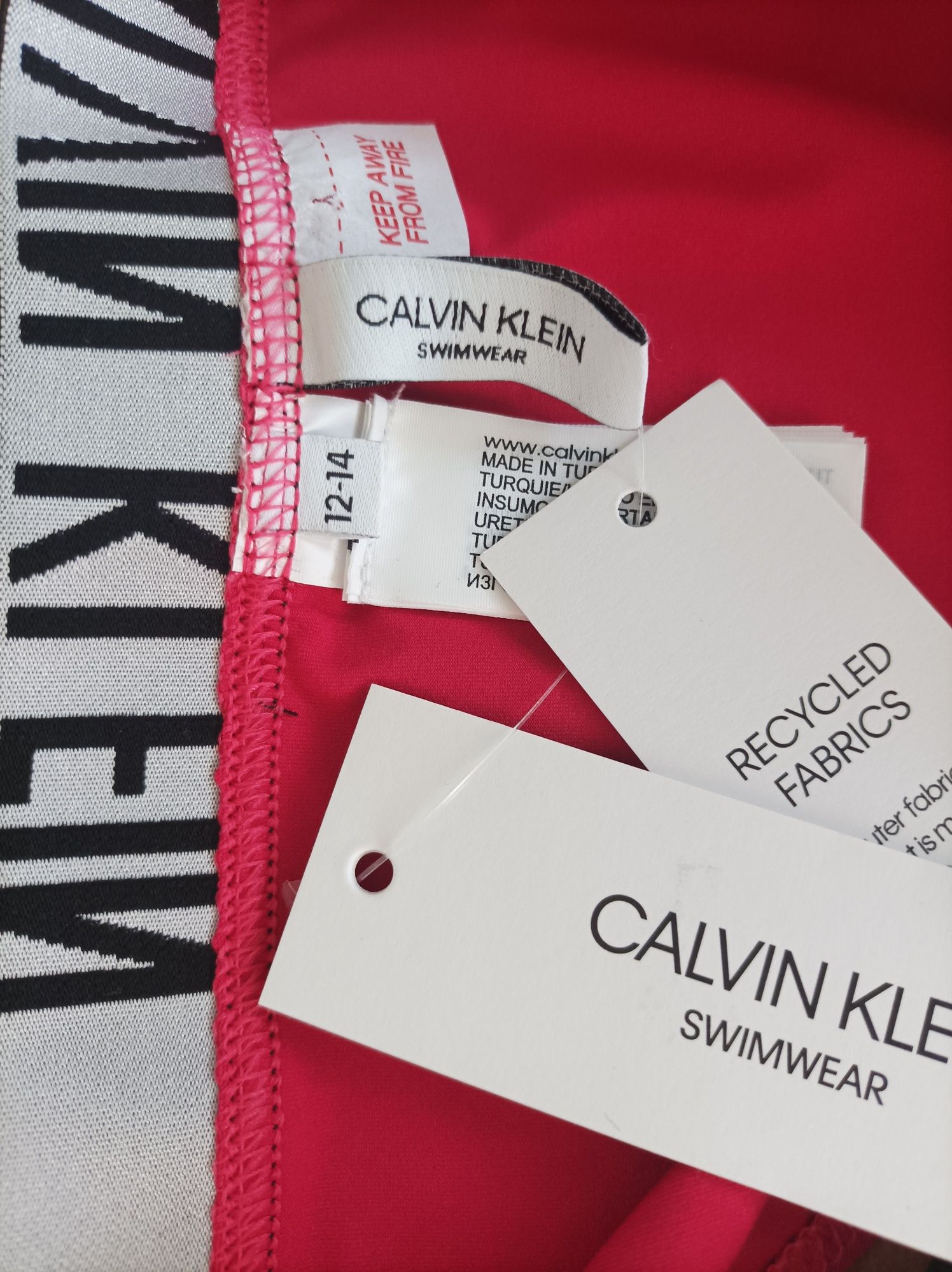 Calvin Klein /Guess/Desigual 12-14год нов бански