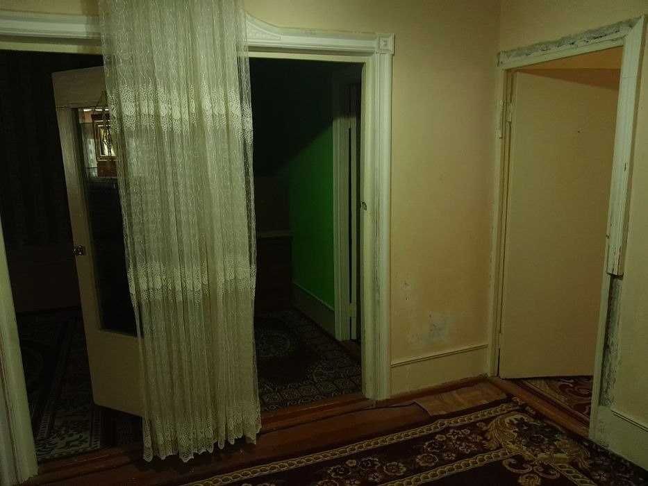 Продаётся 3х комн квартира на 4 этаже Ор-р 5 микрорайон Базарчик