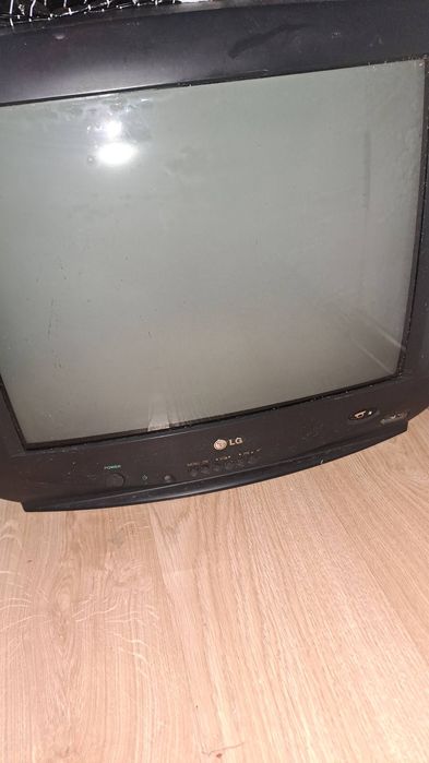 Телевизор б/у в рабочем состоянии