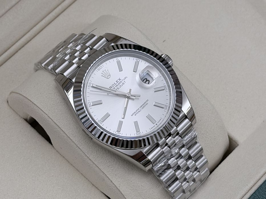 Часы Rolex Datejust 41 Silver
