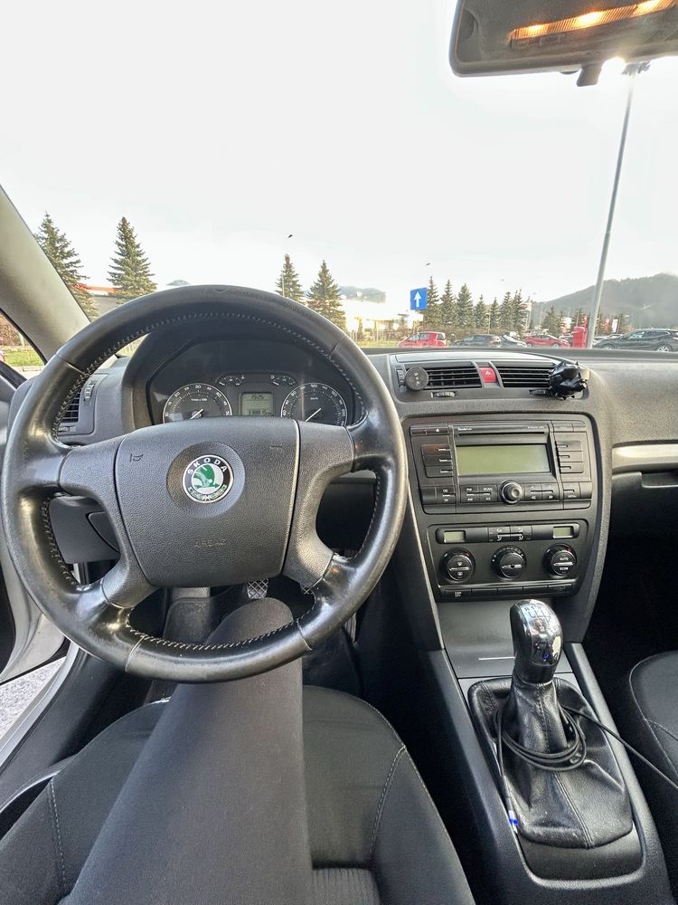 Skoda Ocatvia 2