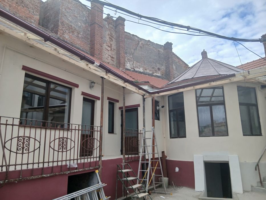 Renovari fațade și interioare