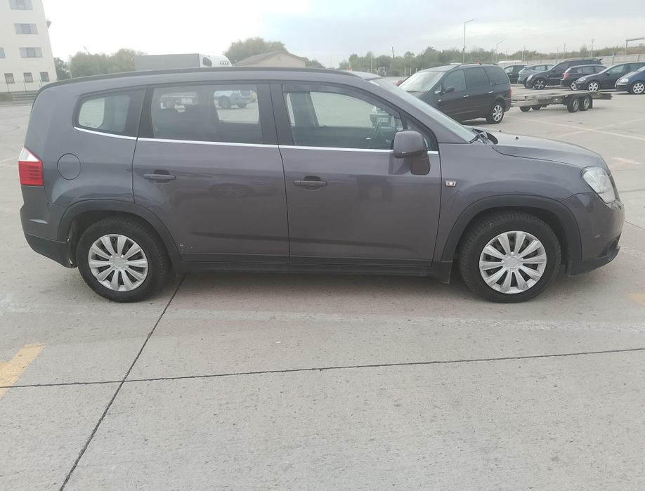 Autoturism .Vînd Chevole  Orlando