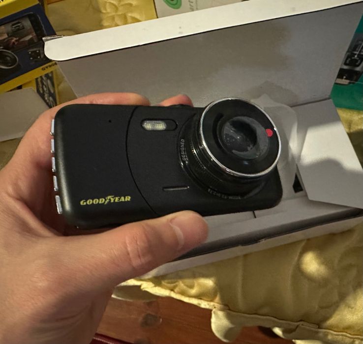Car camera recorder - камера за кола Goodyear