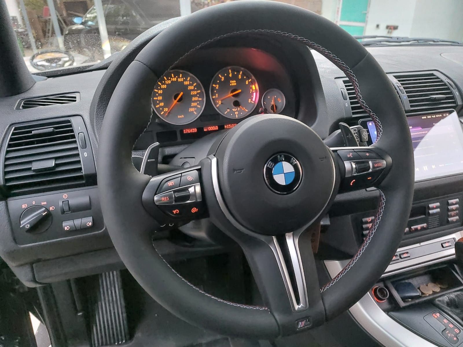 Руль BMW F10 E39 X5 новый