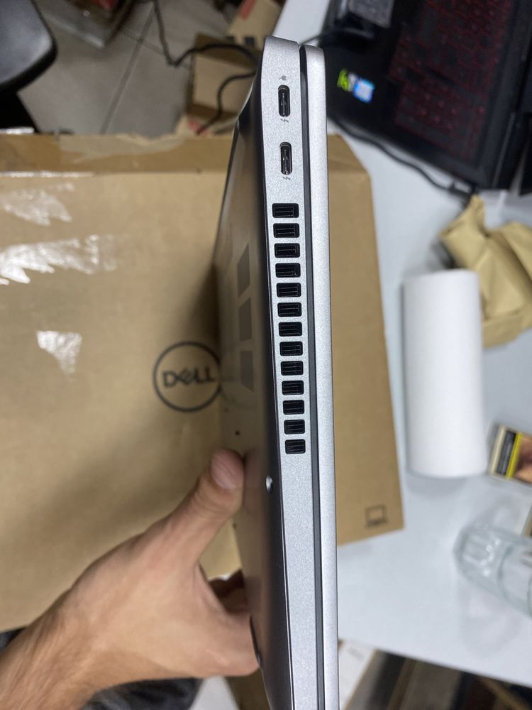 Dell i5 11th 16GB ram ssd 256