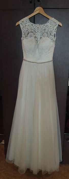 Продам платье на ВЫПУСКНОЙ или свадьбу