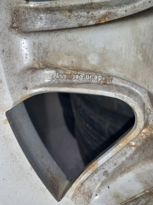 4 броя гуми с джанти може и поотделно