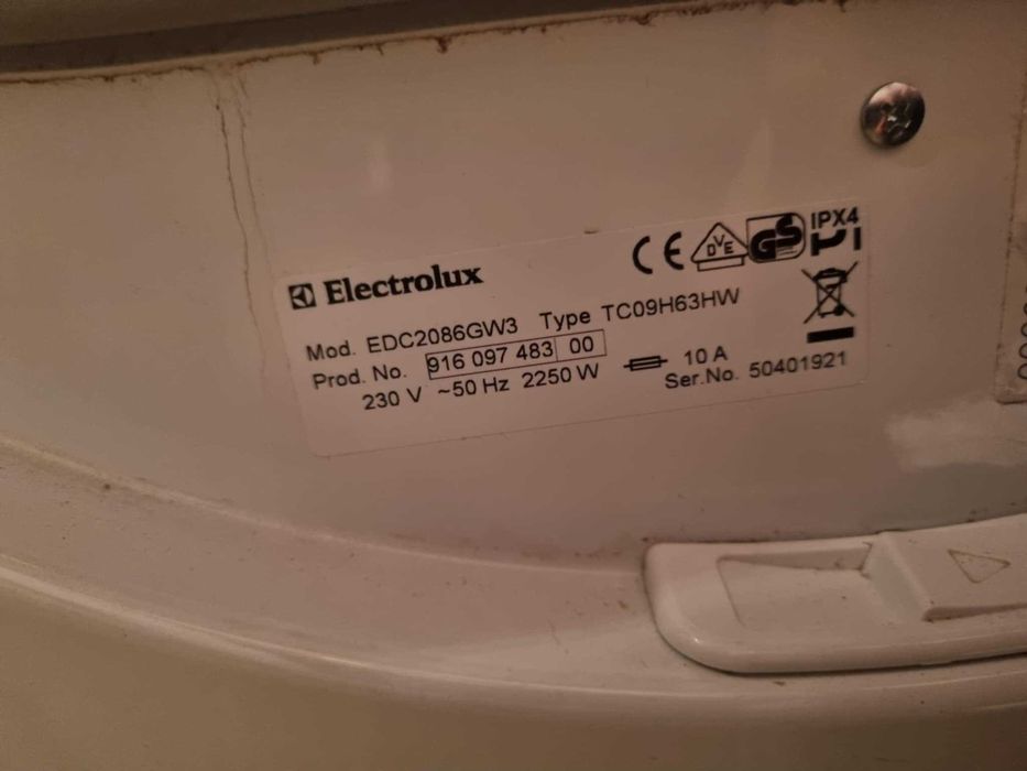 Masina uscat haine masina spalat vase si masina spalat haine