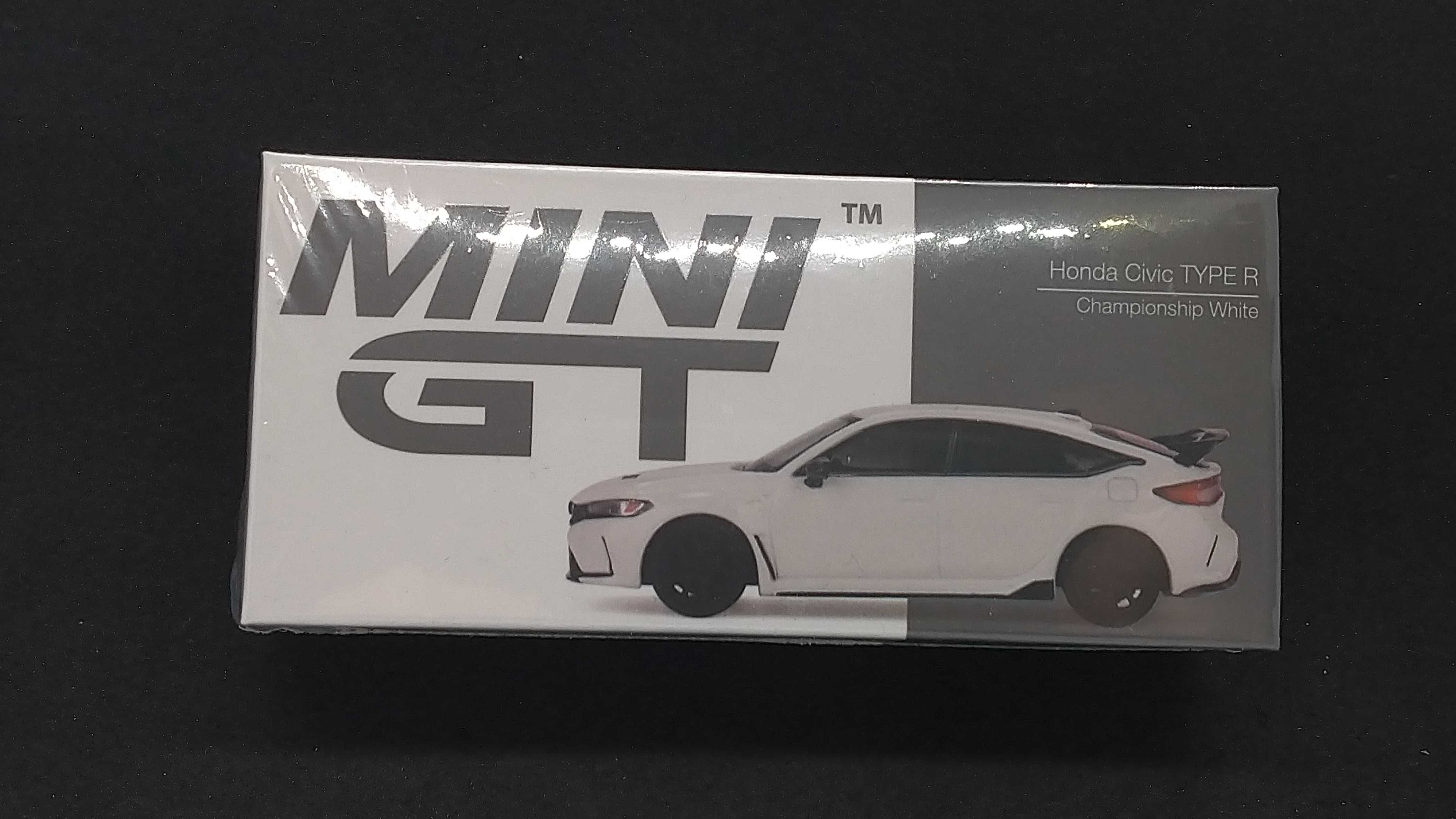 Macheta MiniGT Honda Civic Type R 1:64