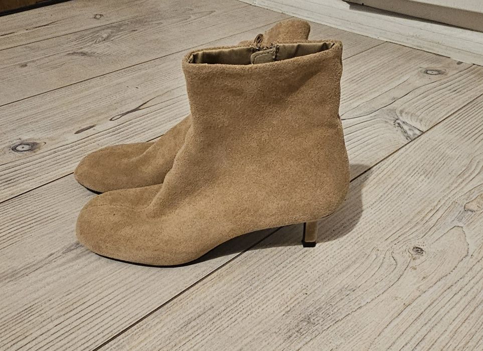 Велурени боти Zara