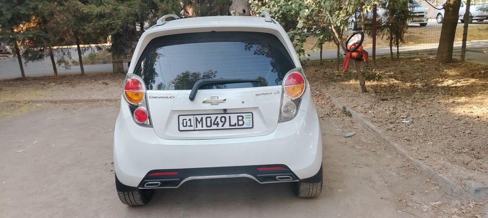 Срочно сотаман Спарк 2011