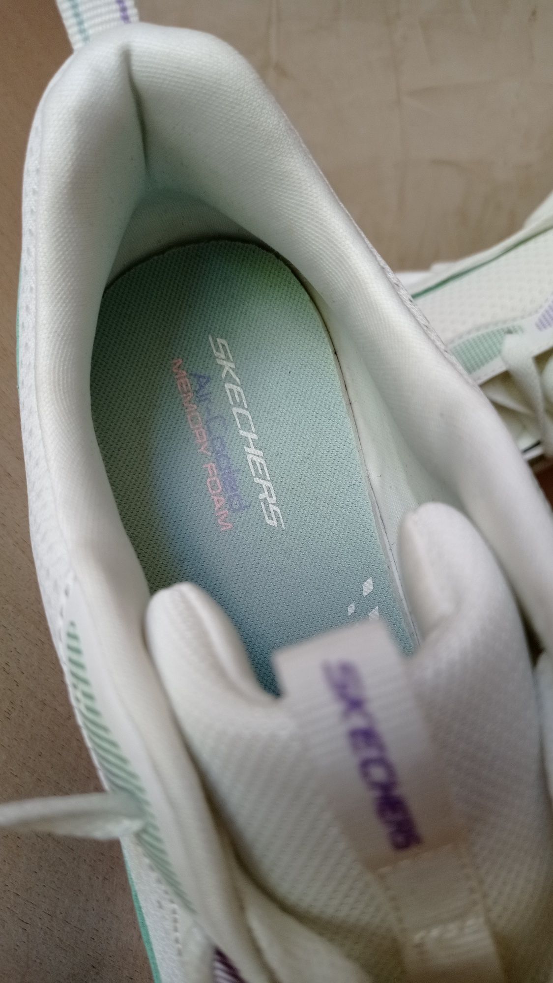 Маратонки Skechers Air Cooled Memory Foam унисекс