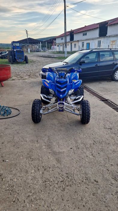 Yamaha raptor yfm 660R