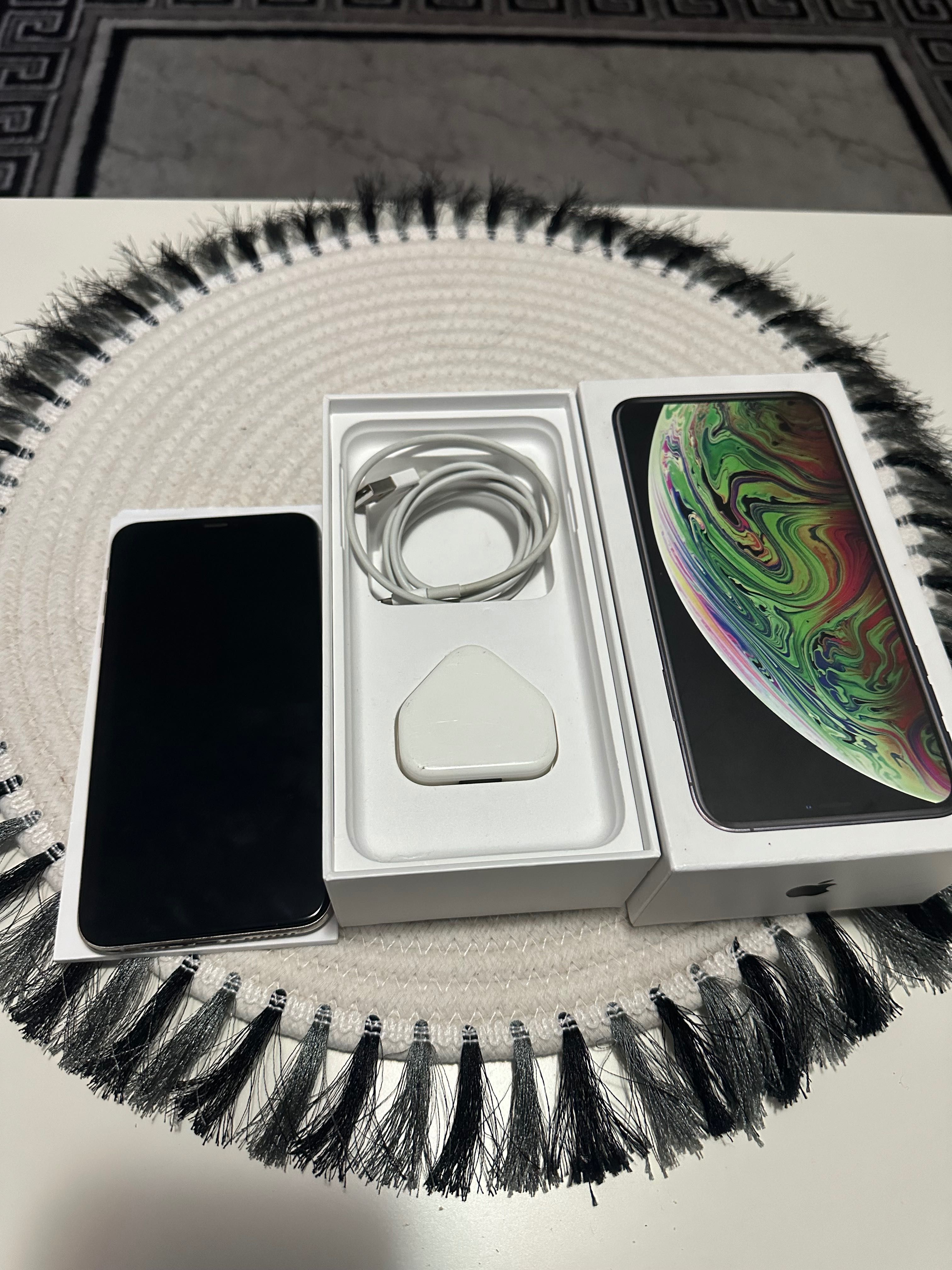 iPhone XS Max 64gb