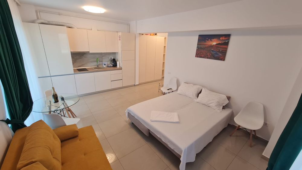 Vând studio mobilat și utilat la cheie Mamaia Nord - proprietar
