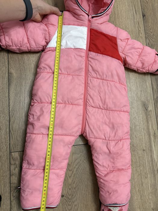 Combinezon de iarnă Tommy Hilfiger, mărime 80
