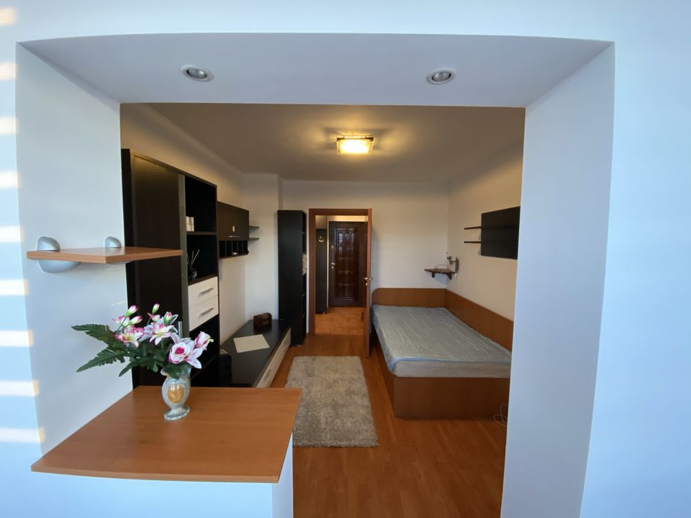Inchiriez apartament fratii golesti