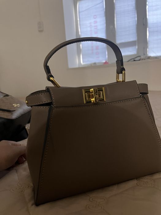 Сумкалар сатылады