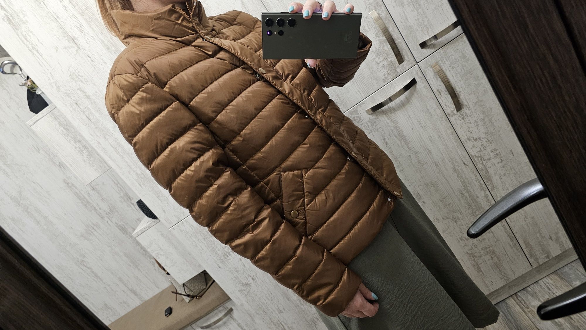 Ново дамско яке Gant